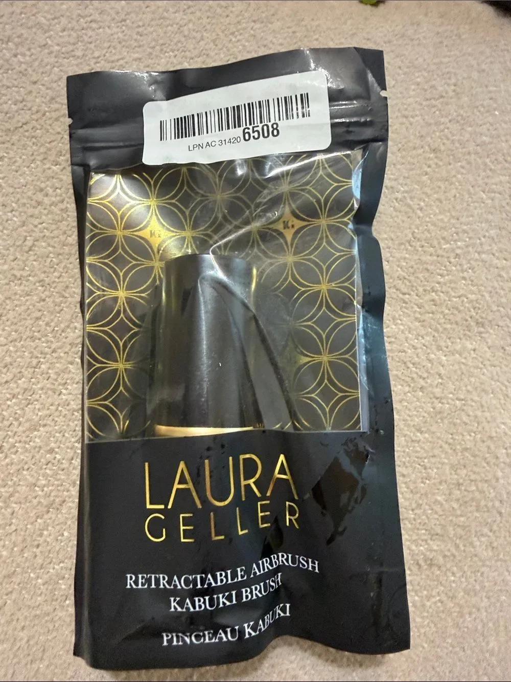 Laura Geller Retractable Airbrush Kabuki Brush for Makeup Application New